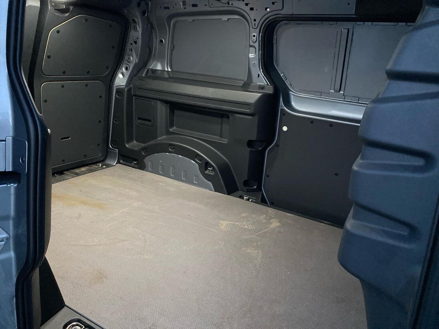 Used Volkswagen ID.Buzz 2024 for sale - 76682581: Photo 20