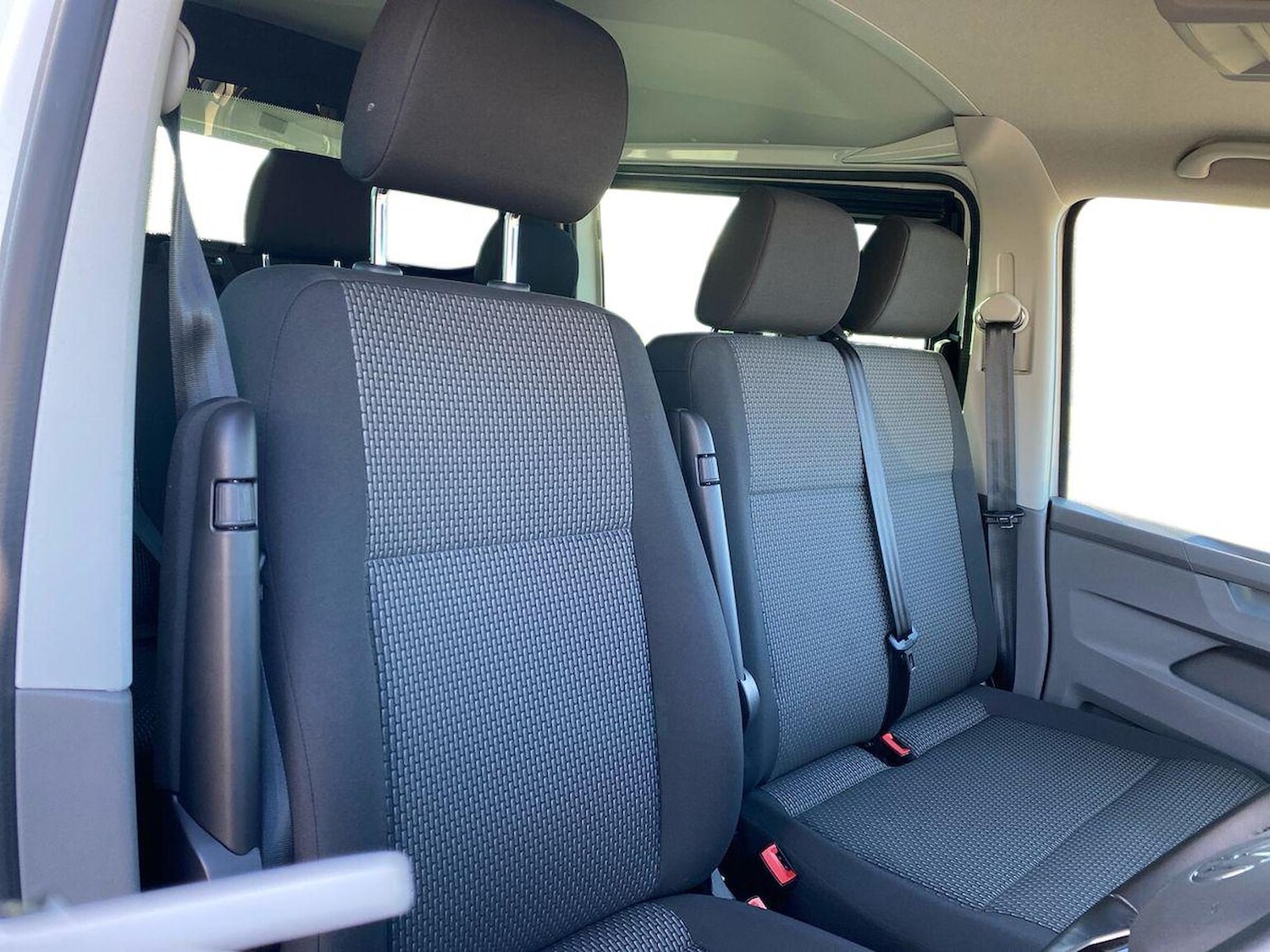 Used Volkswagen Transporter 2024 for sale - 76387241: Photo 11