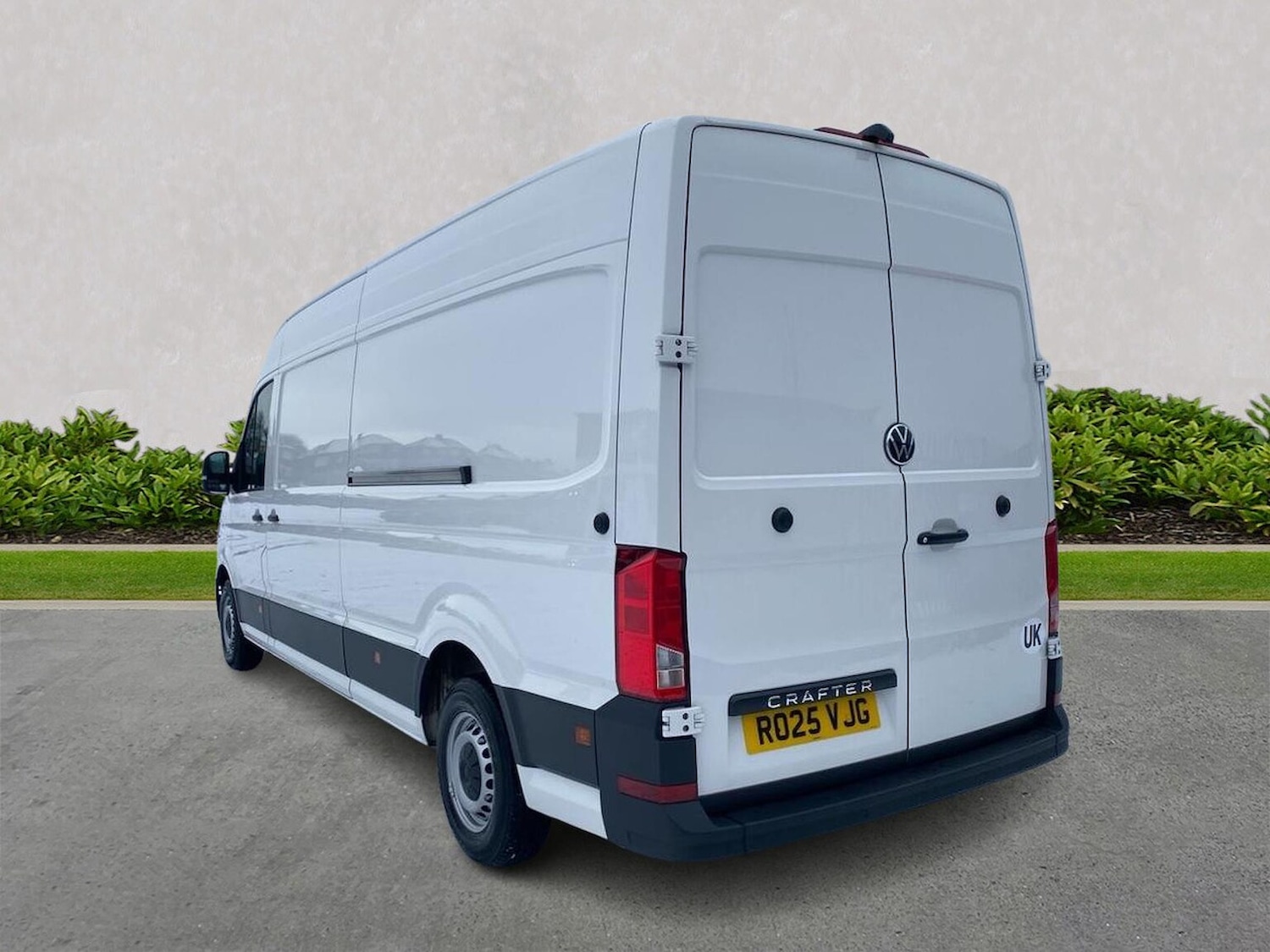 Used Volkswagen Crafter 2025 for sale - 77616692: Photo 2