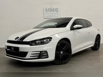 2015 (15) - 2.0 TDi BlueMotion Tech R-Line 3dr