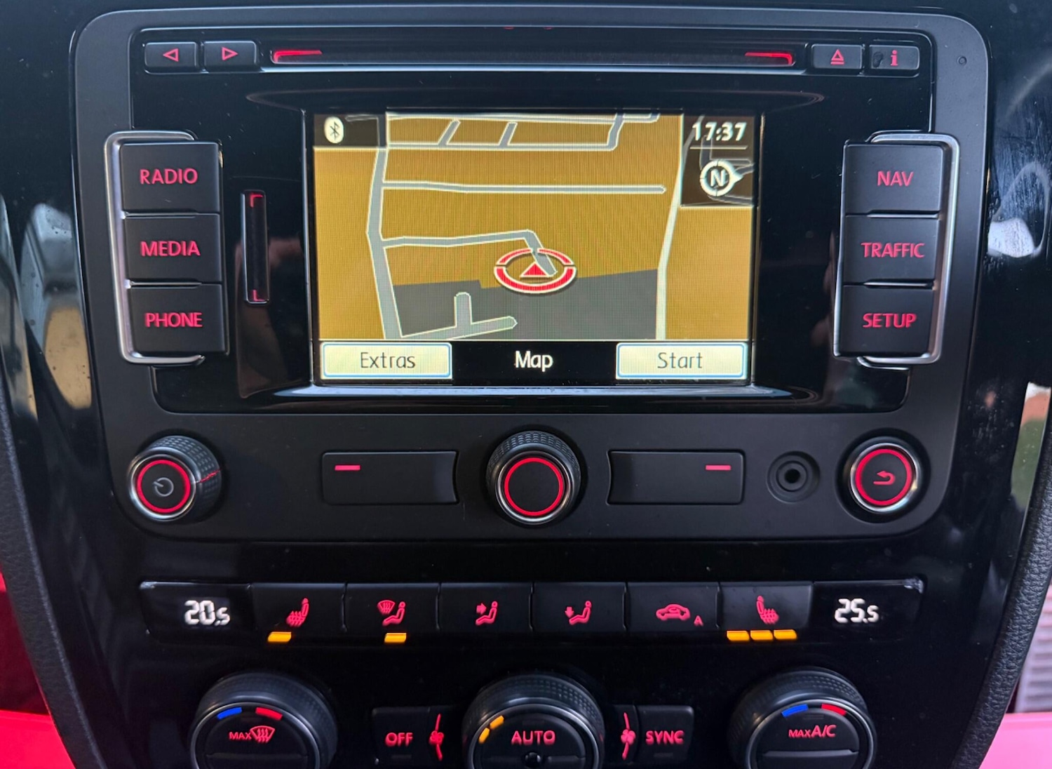 Used Volkswagen Scirocco 2015 for sale - 76377554: Photo 21