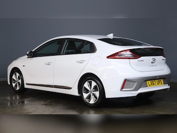 Used Hyundai IONIQ 2017 for sale - 77909590: Photo