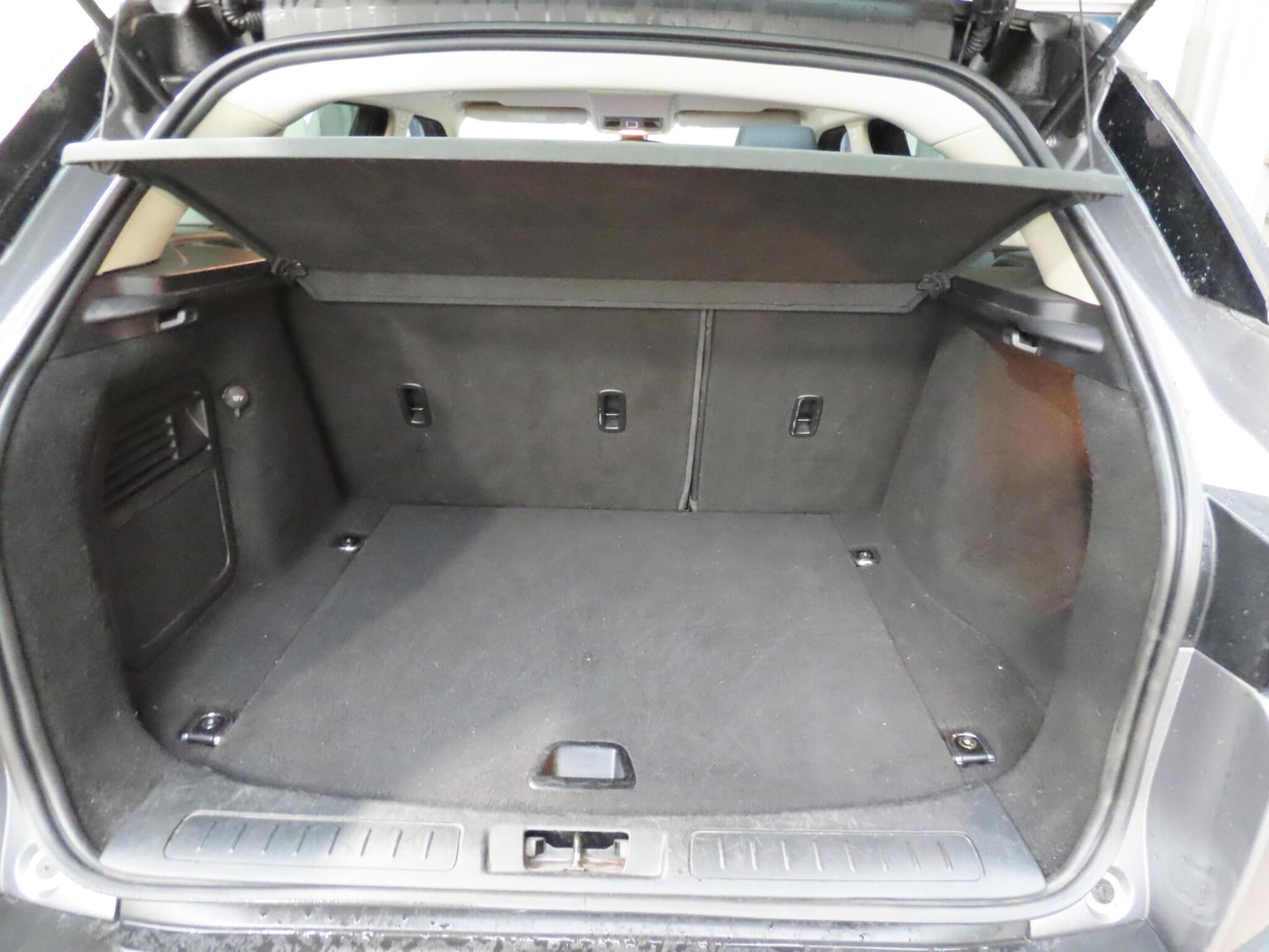 Used Land Rover Range Rover Evoque 2013 for sale - 76513190: Photo 11