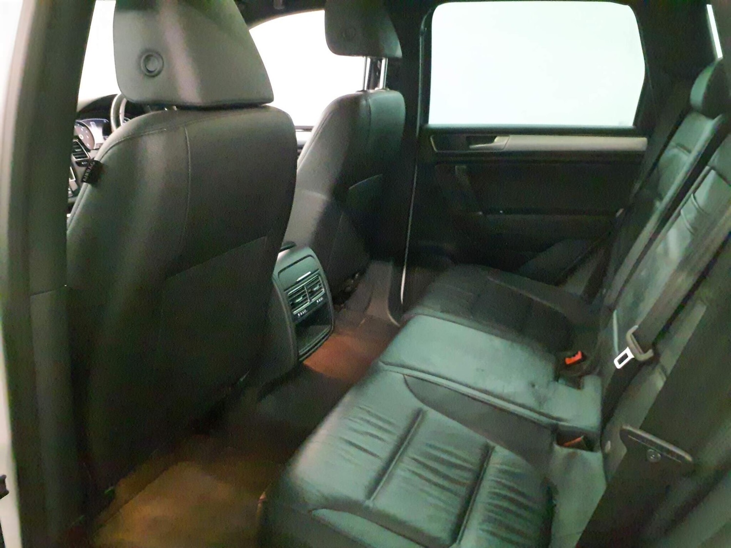 Used Volkswagen Touareg 2015 for sale - 77723988: Photo 15