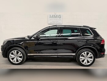 Used Volkswagen Touareg 2014 for sale - 79248099: Photo