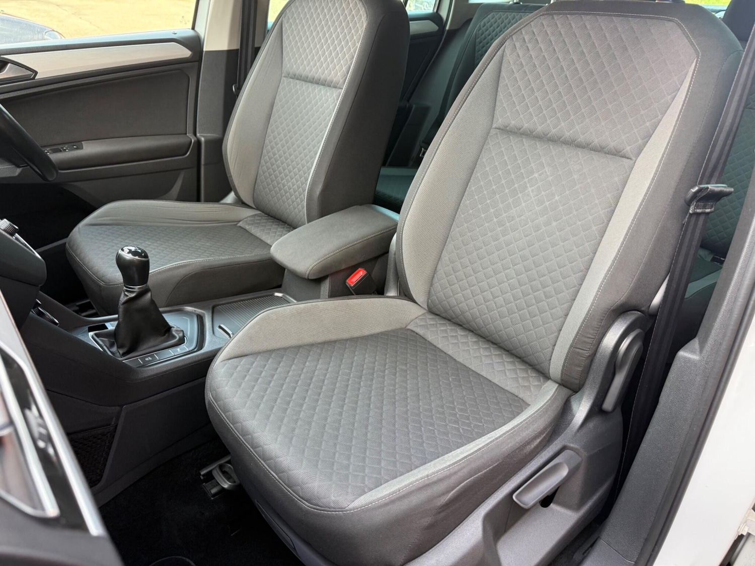 Used Volkswagen Tiguan for sale - 77808734: Photo 10