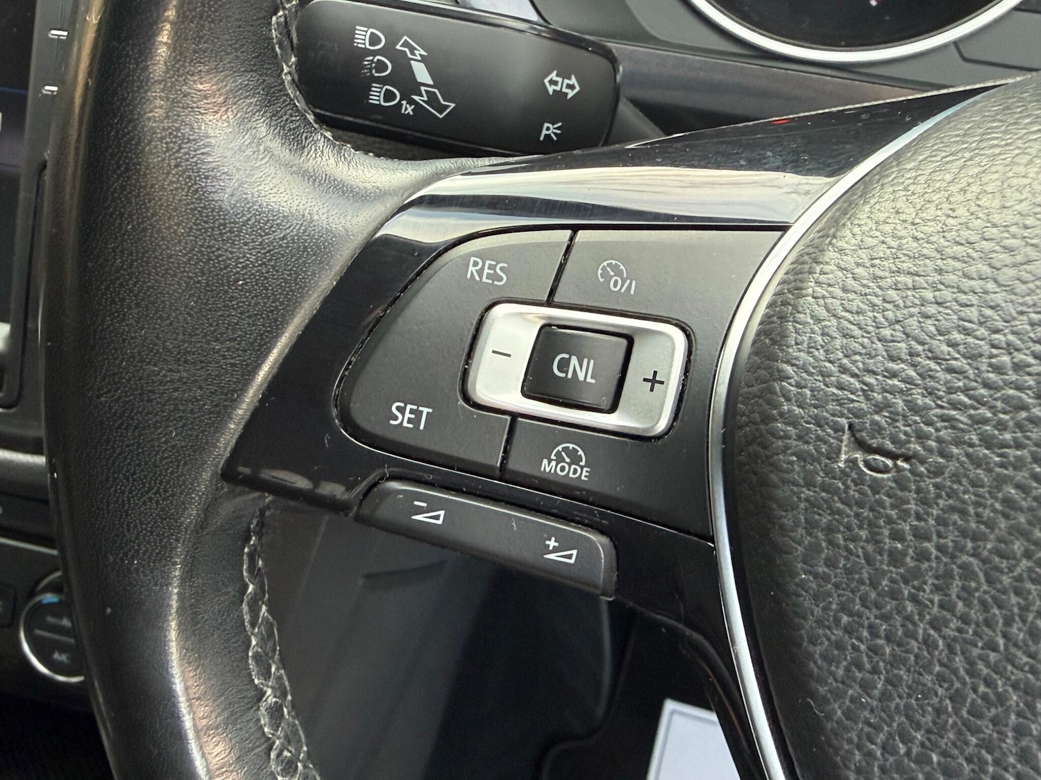 Used Volkswagen Tiguan for sale - 77808734: Photo 32