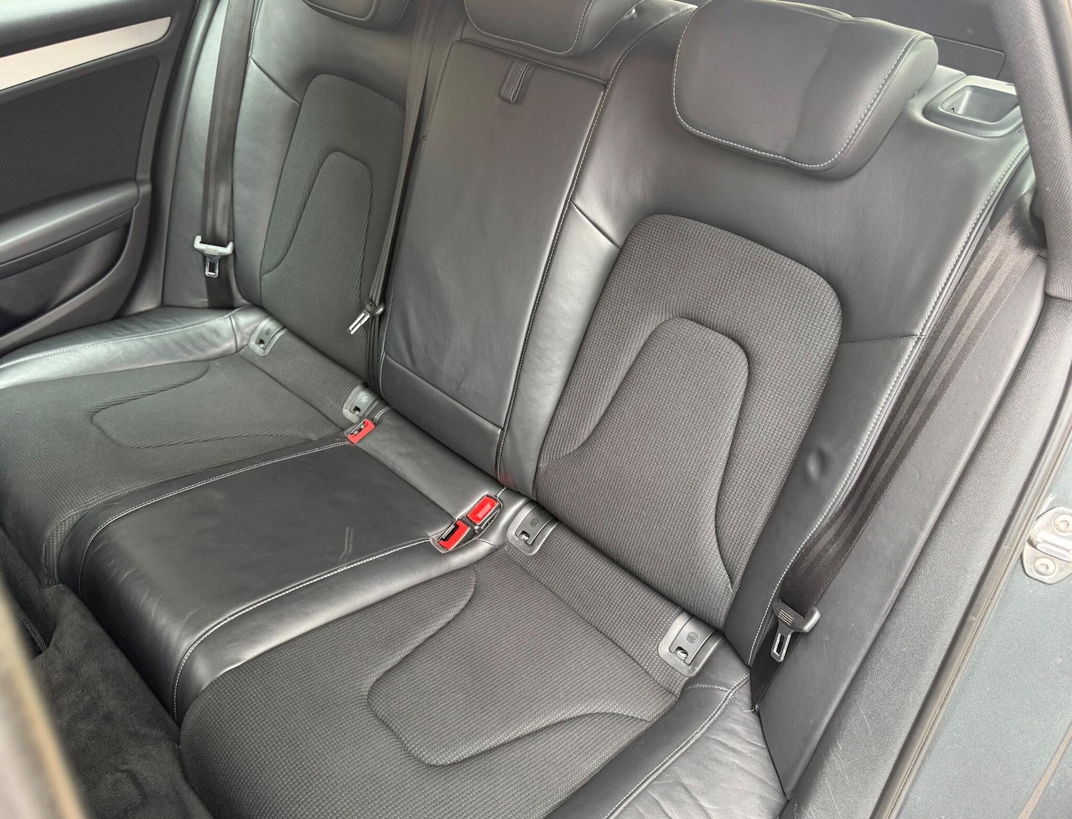 Used Audi A4 2014 for sale - 76927082: Photo 19