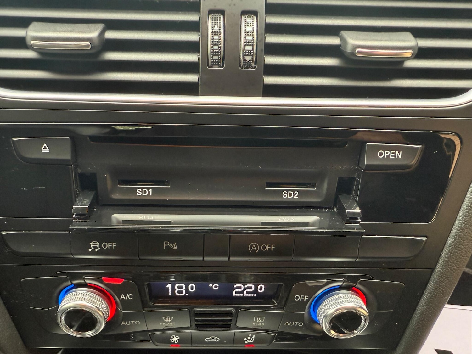 Used Audi A4 2014 for sale - 76927082: Photo 29