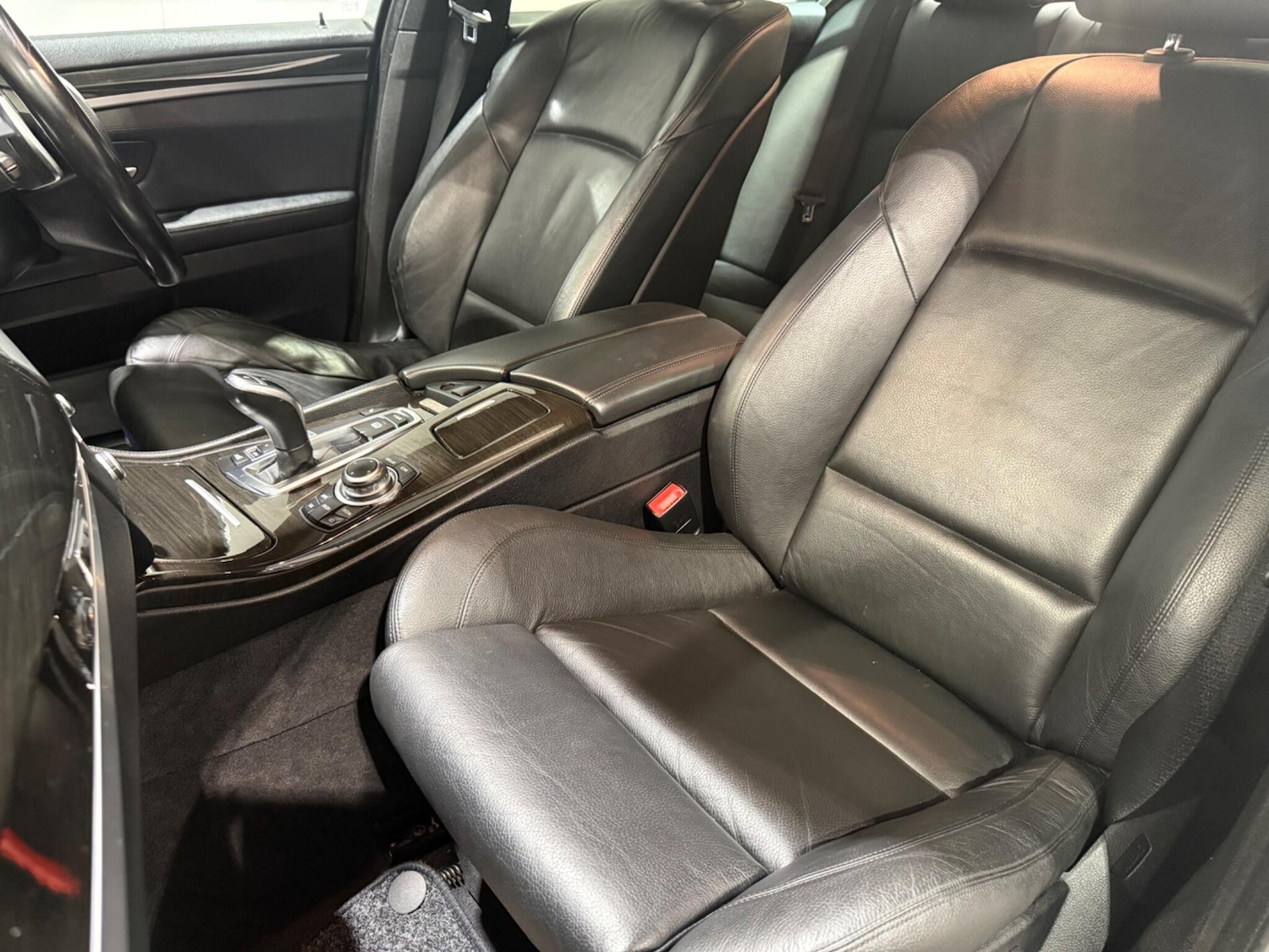 Used BMW 5 Series 2012 for sale - 77040035: Photo 8