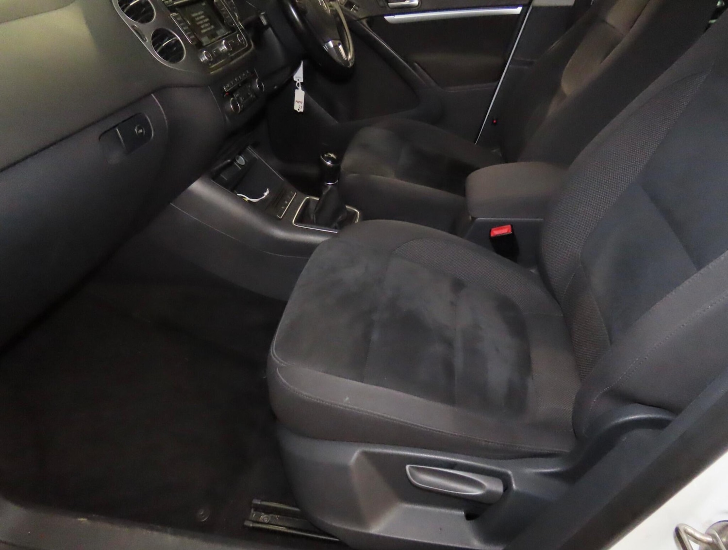 Used Volkswagen Tiguan 2015 for sale - 76866404: Photo 7