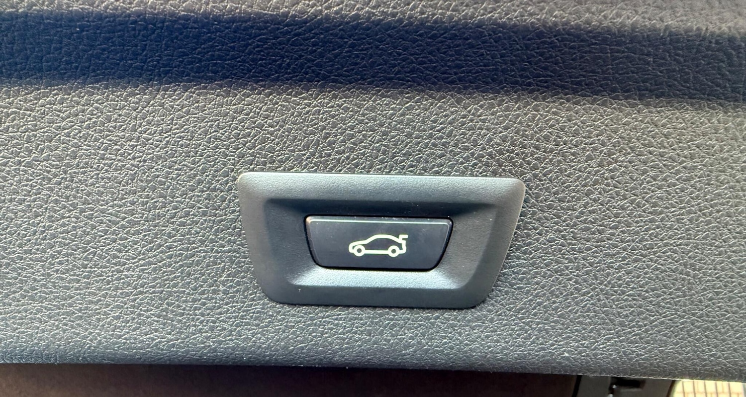 Used BMW 3 Series Gran Turismo 2014 for sale - 77156550: Photo 34