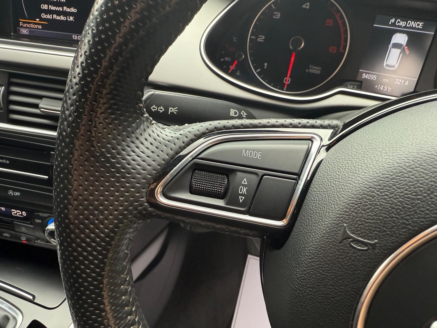 Used Audi A4 Avant 2014 for sale - 76284385: Photo 43