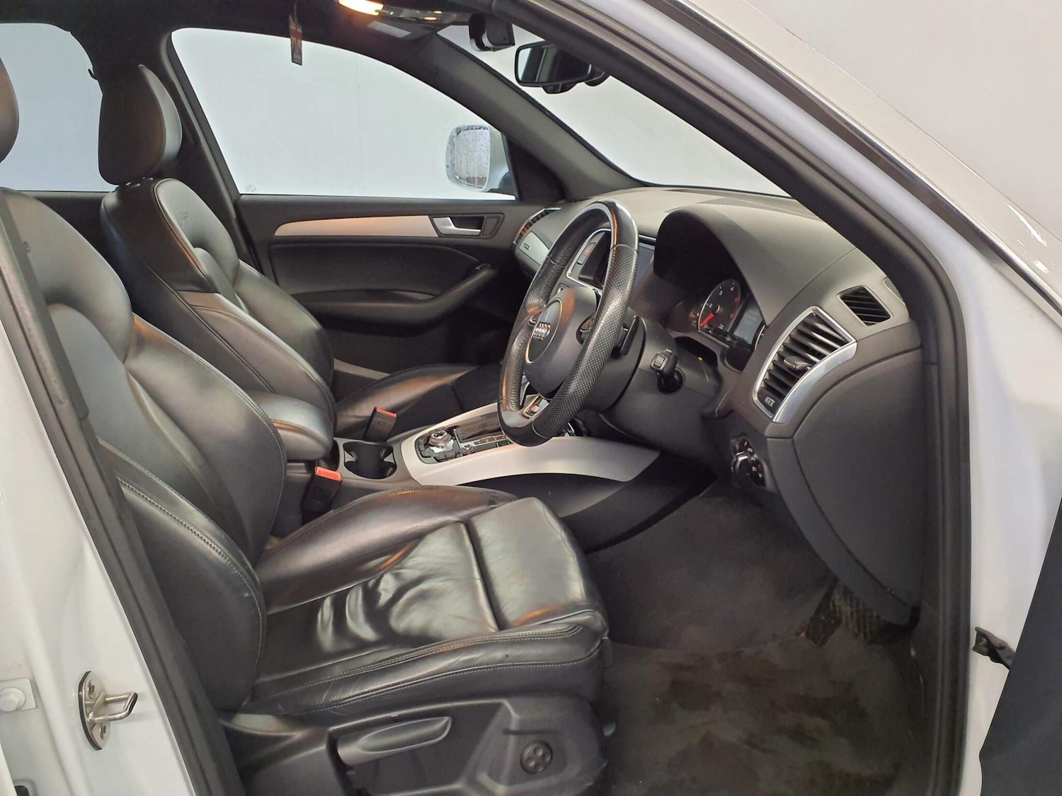 Used Audi Q5 2014 for sale - 77386235: Photo 7