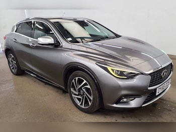 Used Infiniti Q30 2017 for sale - 78362301: Photo