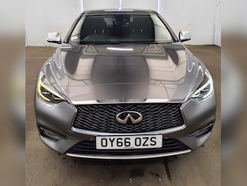 Used Infiniti Q30 2017 for sale - 78362301: Photo