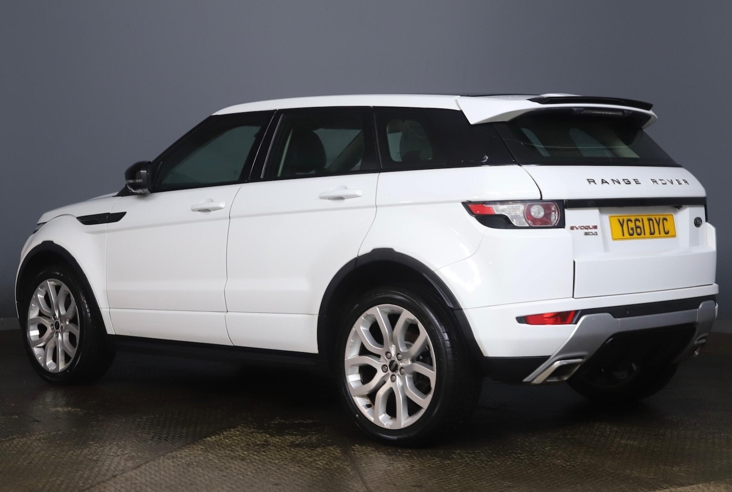 Used Land Rover Range Rover Evoque 2011 for sale - 77039881: Photo 4