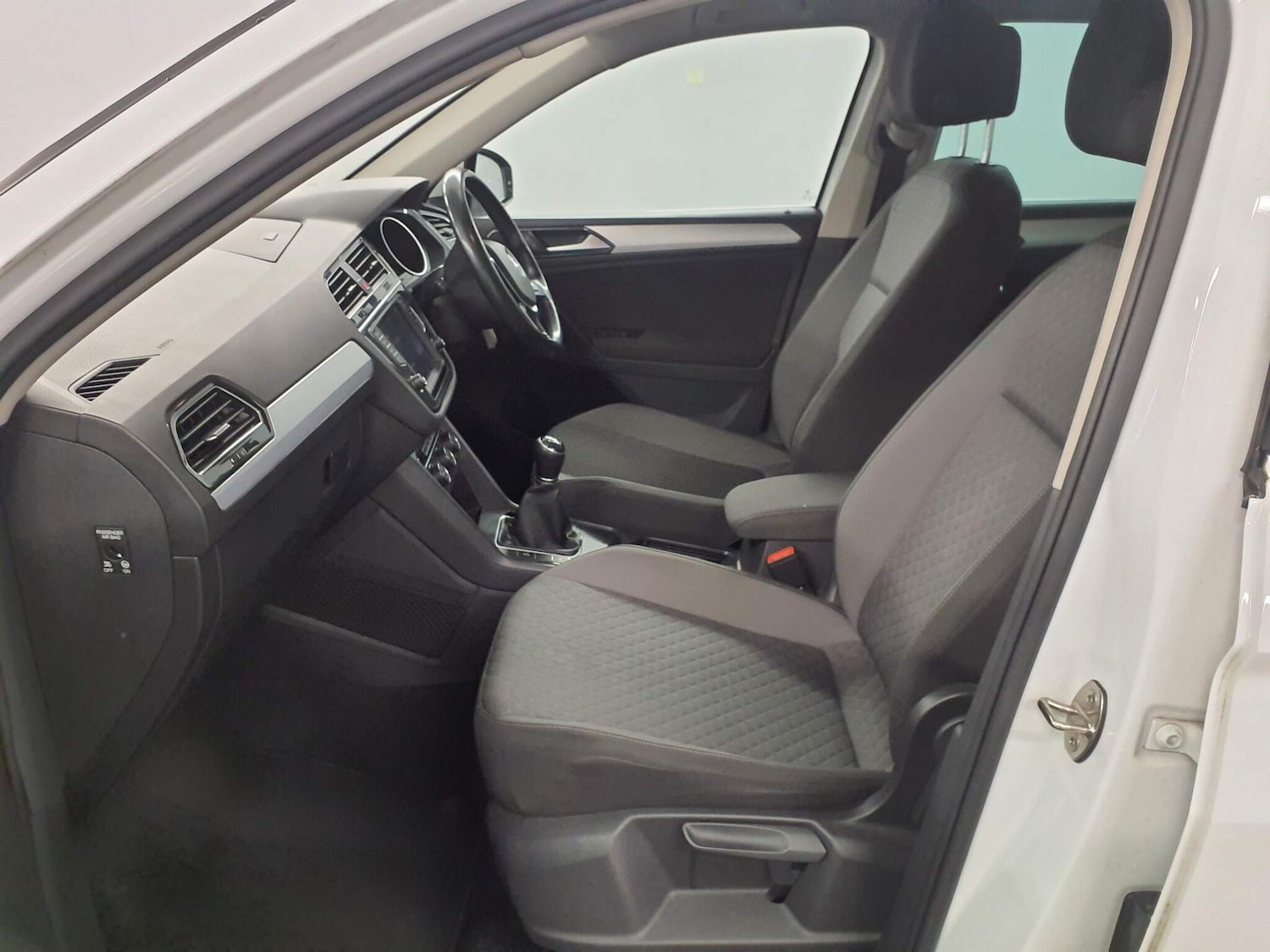 Used Volkswagen Tiguan 2016 for sale - 77646353: Photo 7