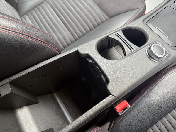 Used Mercedes-Benz CLA 2014 for sale - 76259861: Photo 28