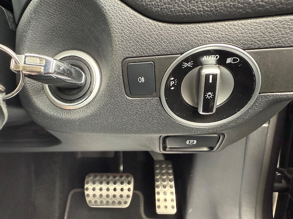 Used Mercedes-Benz CLA 2014 for sale - 76259861: Photo 43