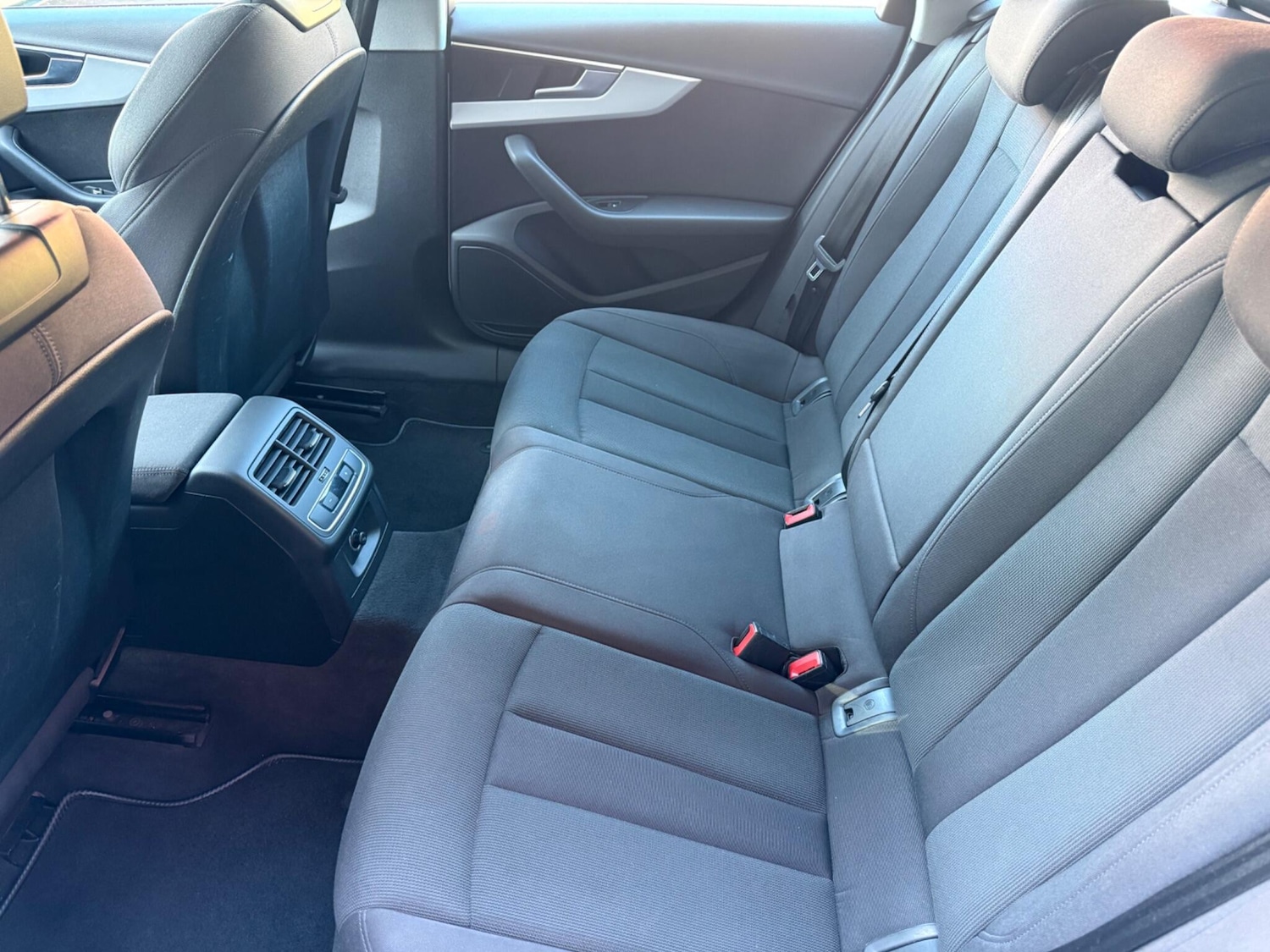 Used Audi A4 2017 for sale - 78115533: Photo 13