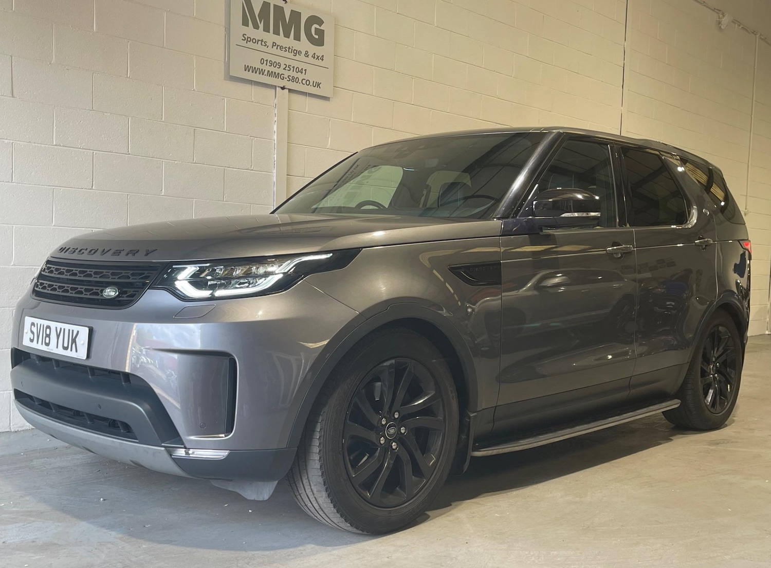 Used Land Rover Discovery 2018 for sale - 76584082: Photo 2