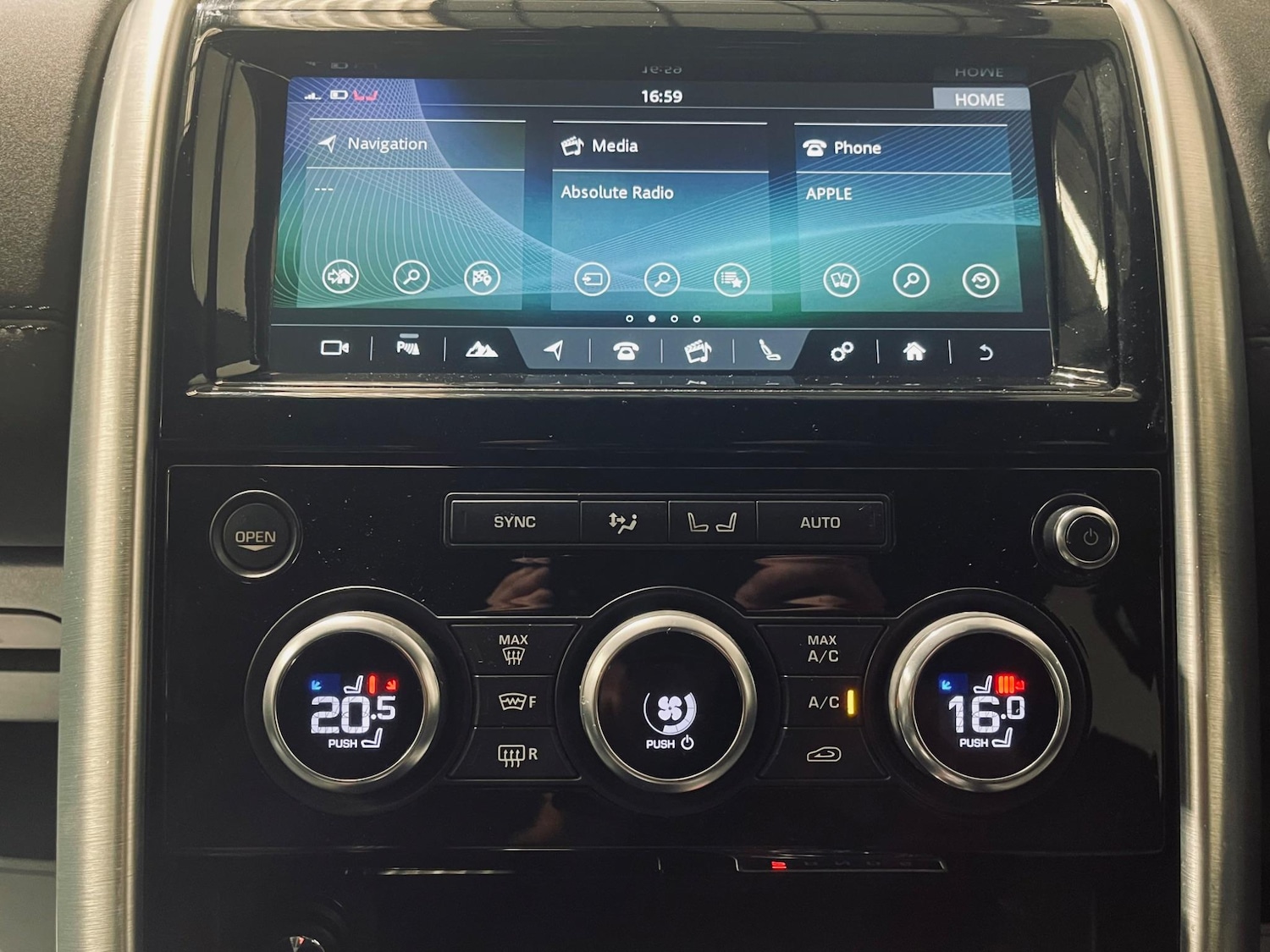 Used Land Rover Discovery 2018 for sale - 76584082: Photo 25