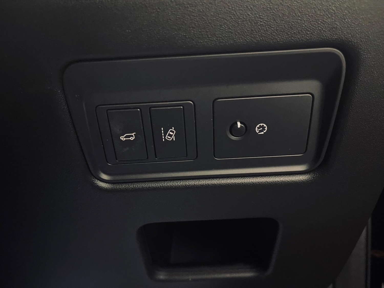 Used Land Rover Discovery 2018 for sale - 76584082: Photo 34