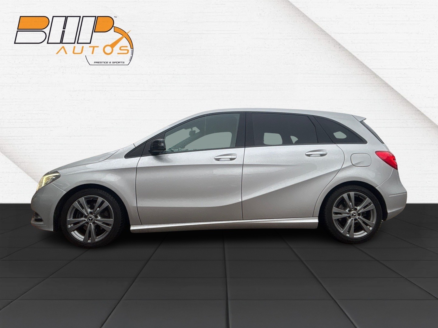 Used Mercedes-Benz B Class 2014 for sale - 77417202: Photo 4