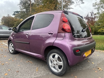 Used Peugeot 107 2012 for sale - 76257636: Photo 4