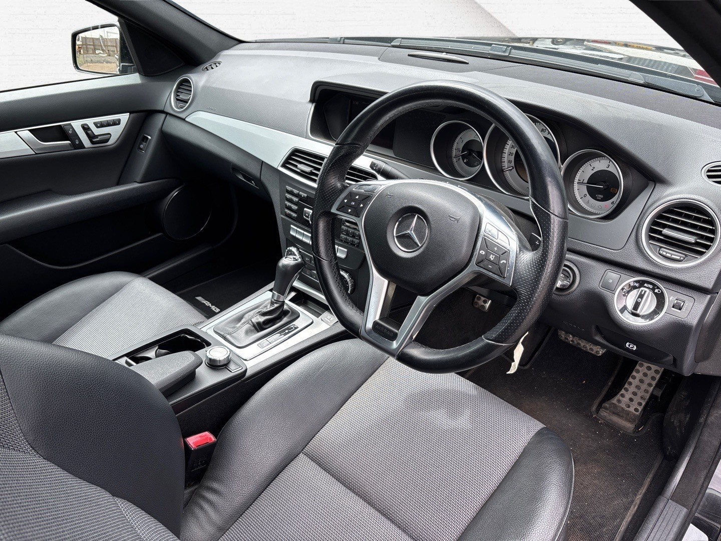 Used Mercedes-Benz C Class for sale - 76097009: Photo 11