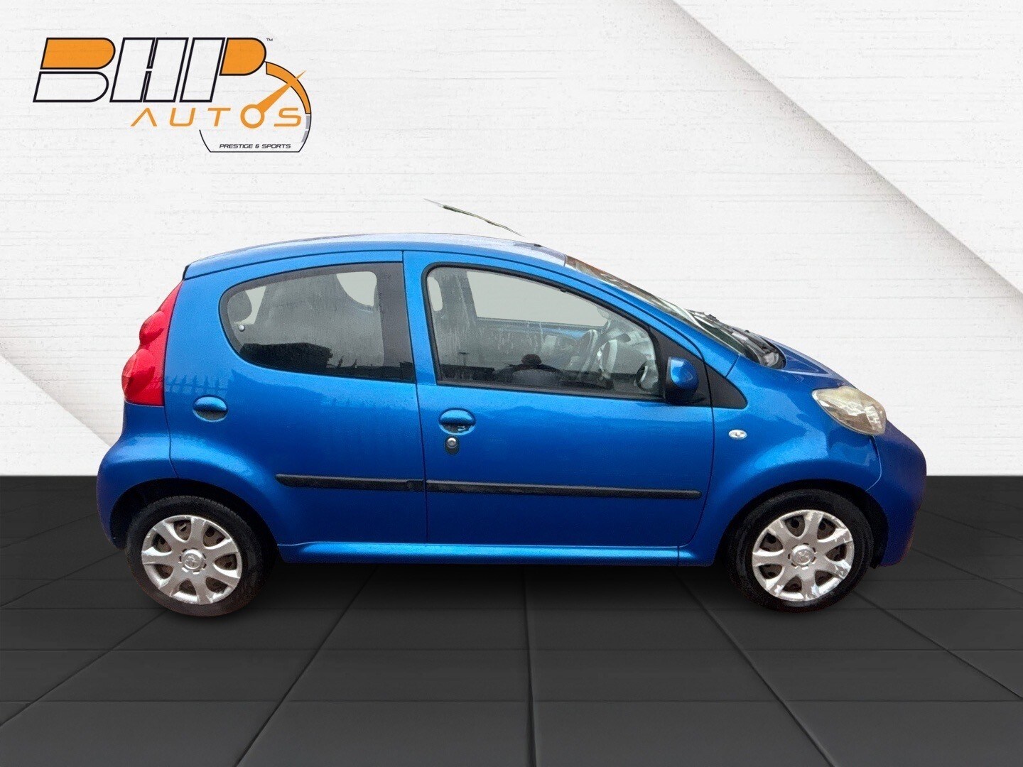 Peugeot 107 2010 - 1.0 12V Urban 5-Door - Image 6