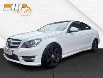 Used Mercedes-Benz C-Class 2015 for sale - 75760452: Photo