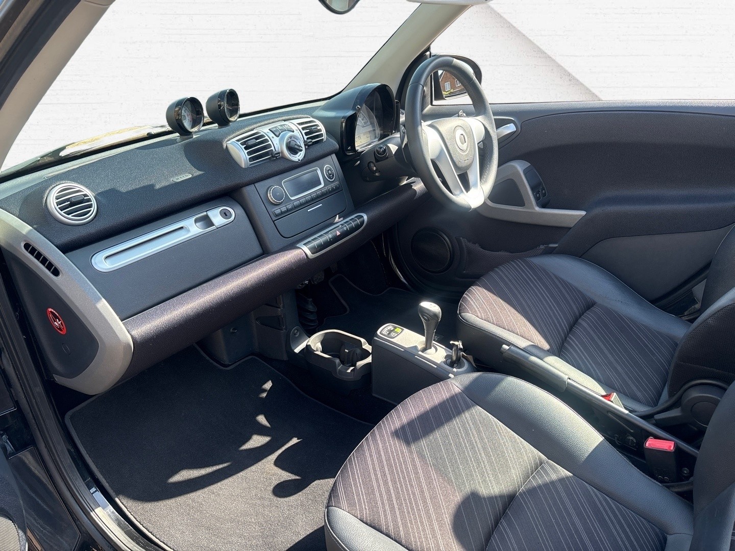 Used smart fortwo 2014 for sale - 78162163: Photo 11