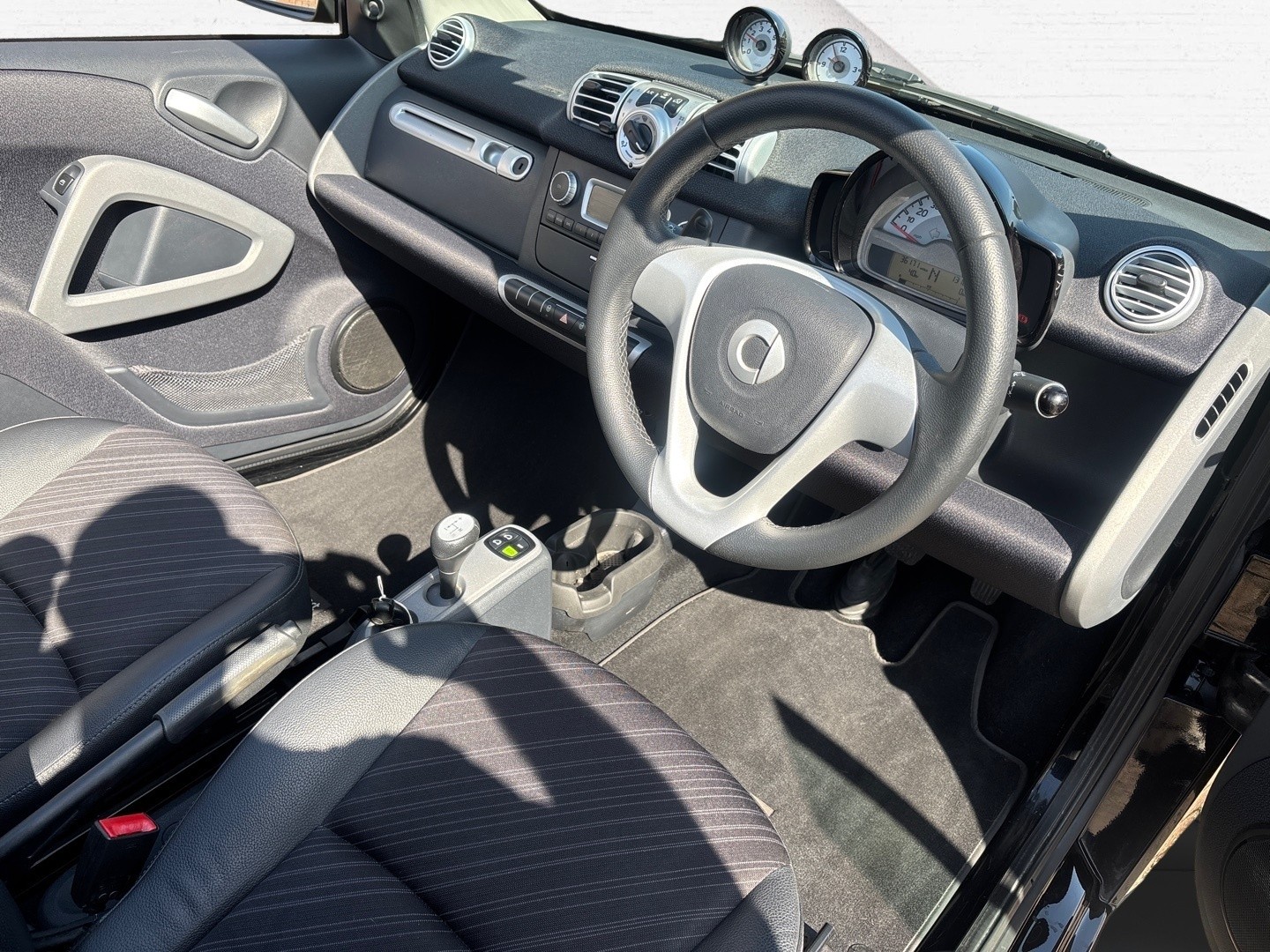 Used smart fortwo 2014 for sale - 78162163: Photo 9