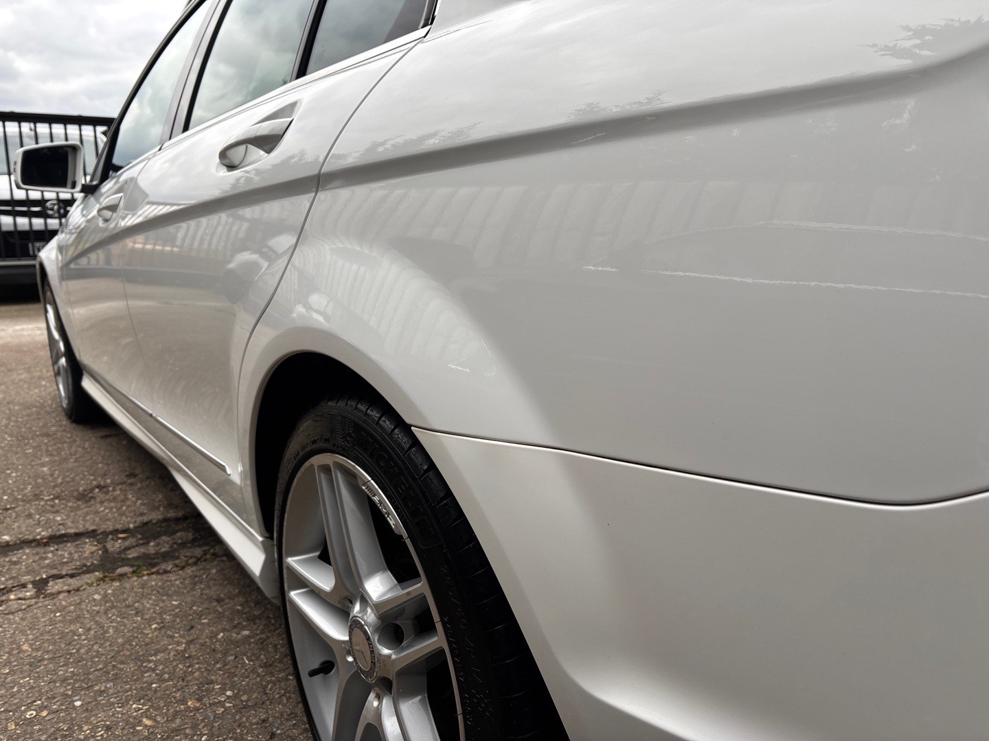 Used Mercedes-Benz C Class 2012 for sale - 76093773: Photo 10