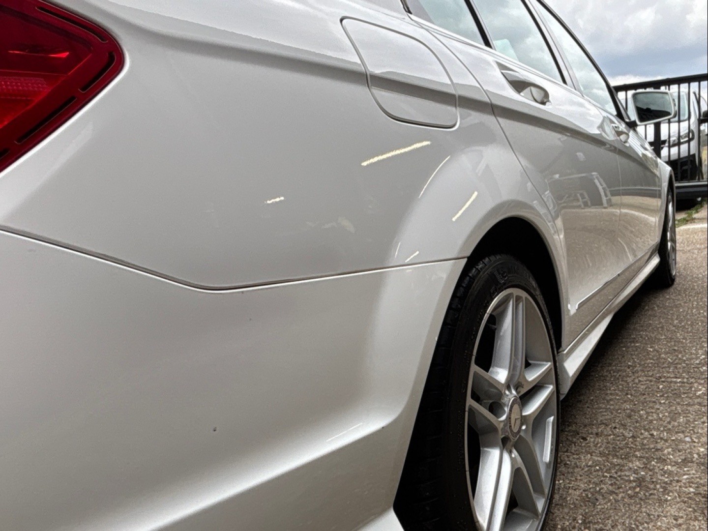 Used Mercedes-Benz C Class 2012 for sale - 76093773: Photo 11