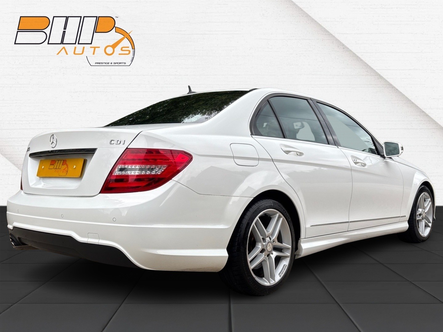 Used Mercedes-Benz C Class 2012 for sale - 76093773: Photo 6