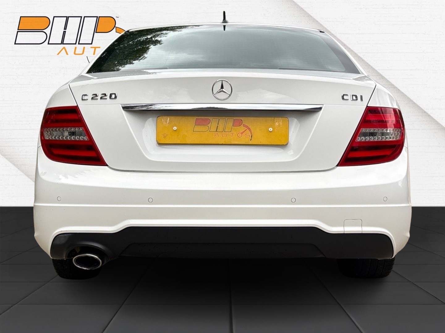 Used Mercedes-Benz C Class 2012 for sale - 76093773: Photo 8