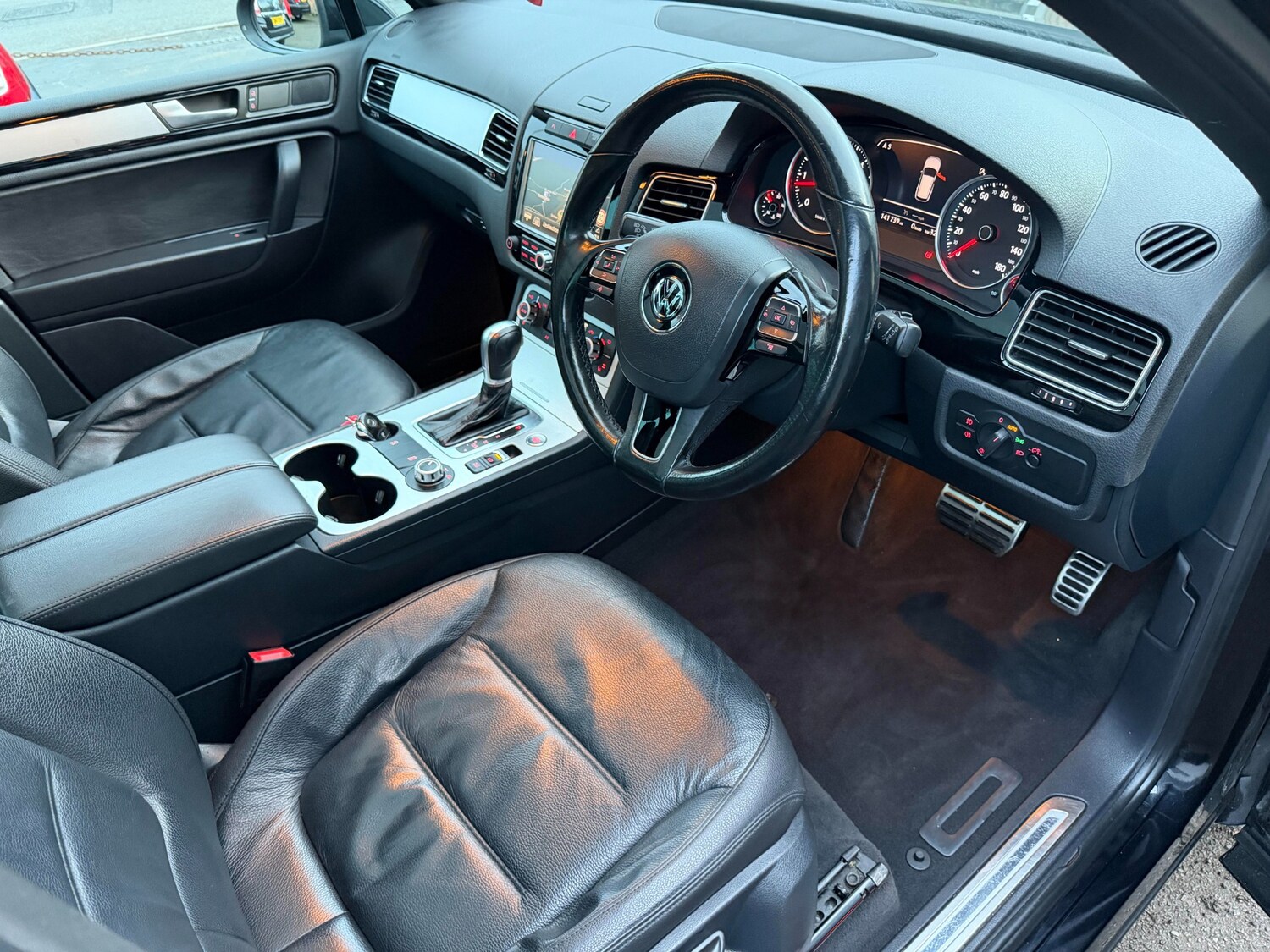 Used Volkswagen Touareg 2014 for sale - 77370532: Photo 15