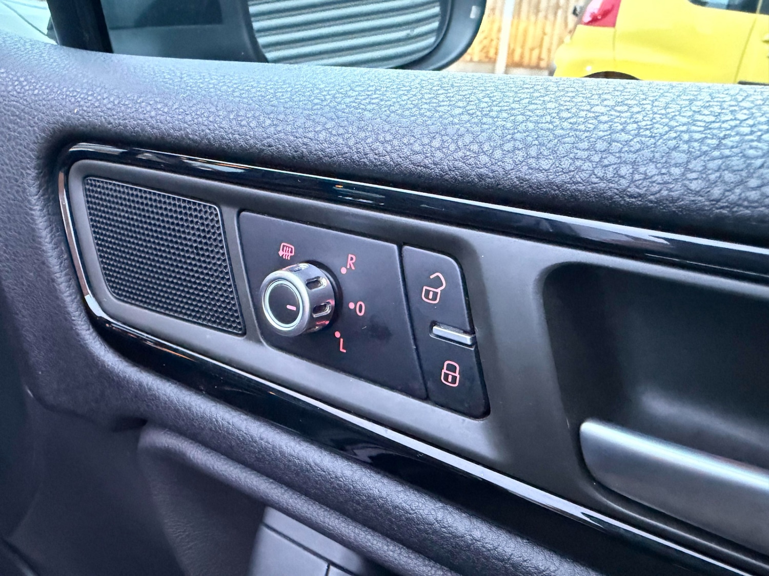 Used Volkswagen Touareg 2014 for sale - 77370532: Photo 18