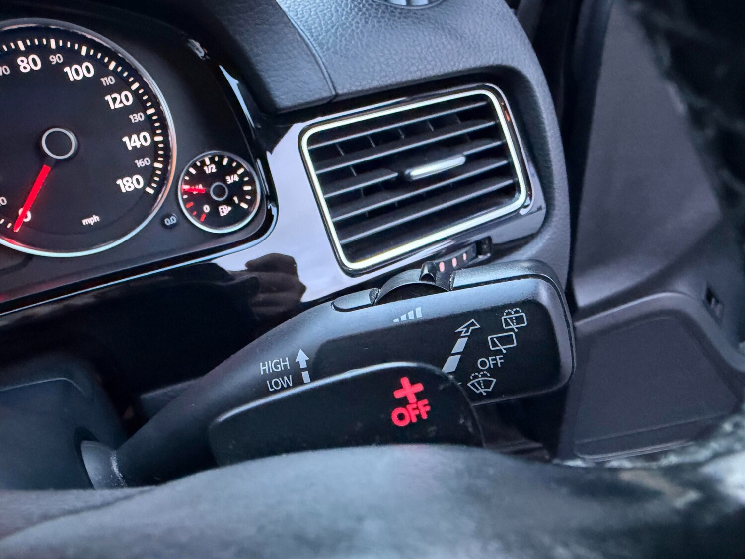 Used Volkswagen Touareg 2014 for sale - 77370532: Photo 26