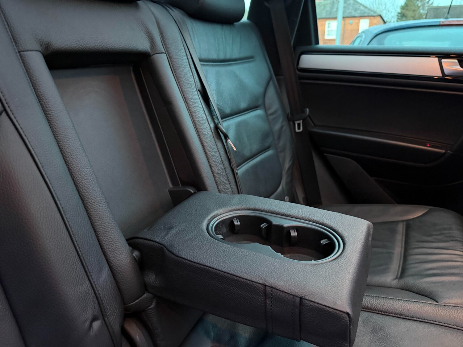 Used Volkswagen Touareg 2014 for sale - 77370532: Photo 37