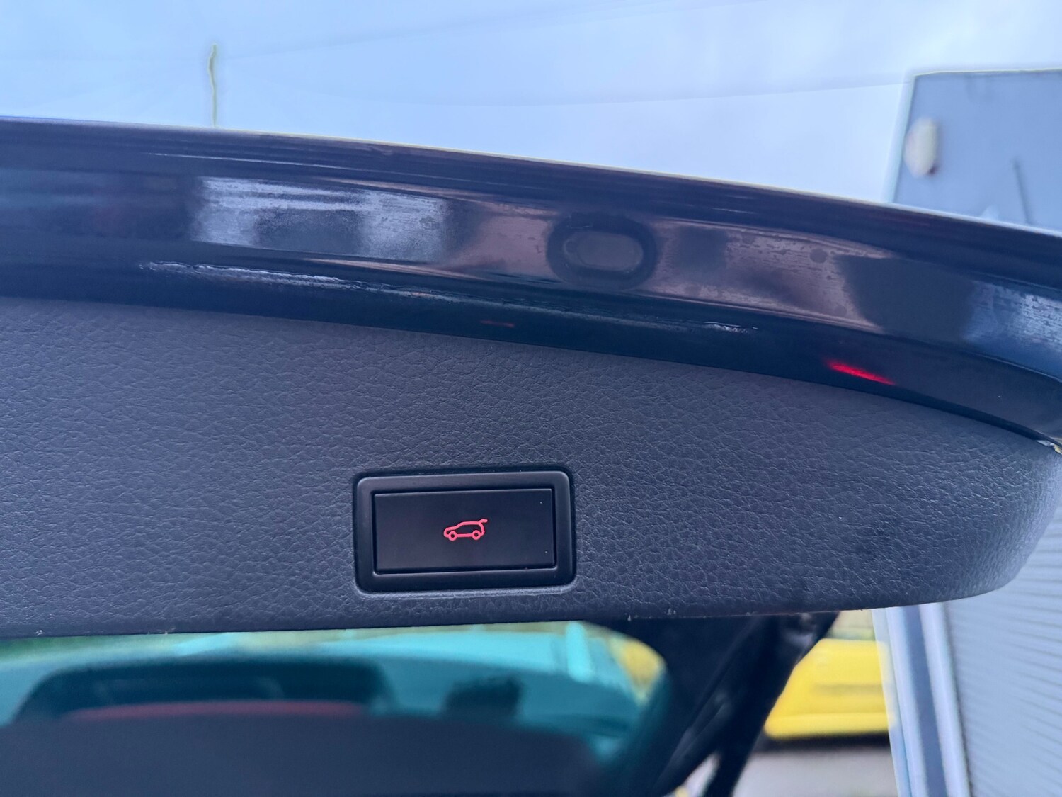 Used Volkswagen Touareg 2014 for sale - 77370532: Photo 42