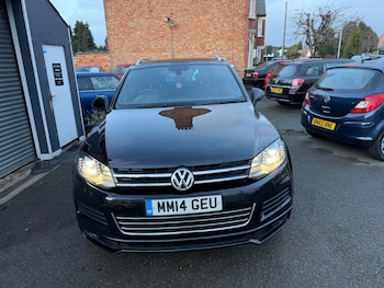 Used Volkswagen Touareg 2014 for sale - 77370532: Photo