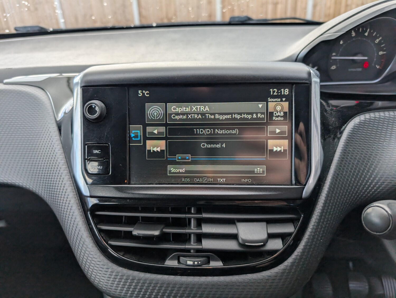 Used Peugeot 2008 2015 for sale - 78139944: Photo 36