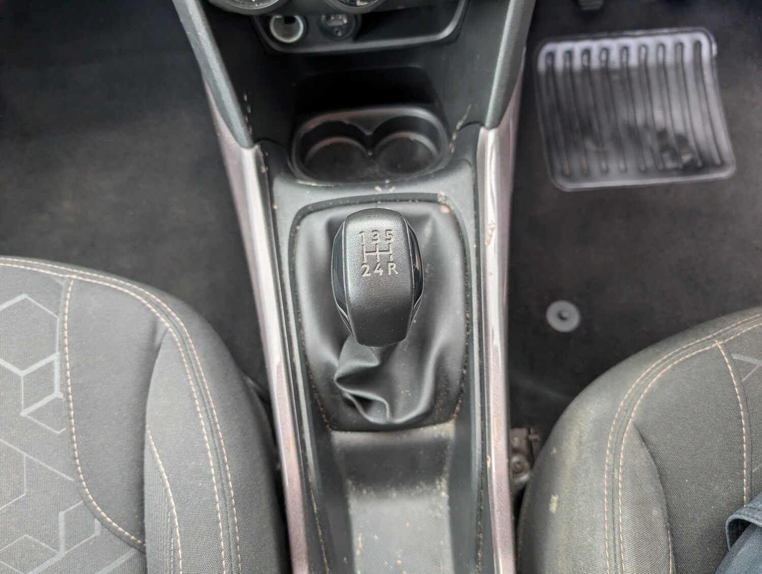 Used Peugeot 2008 2015 for sale - 78139944: Photo 39