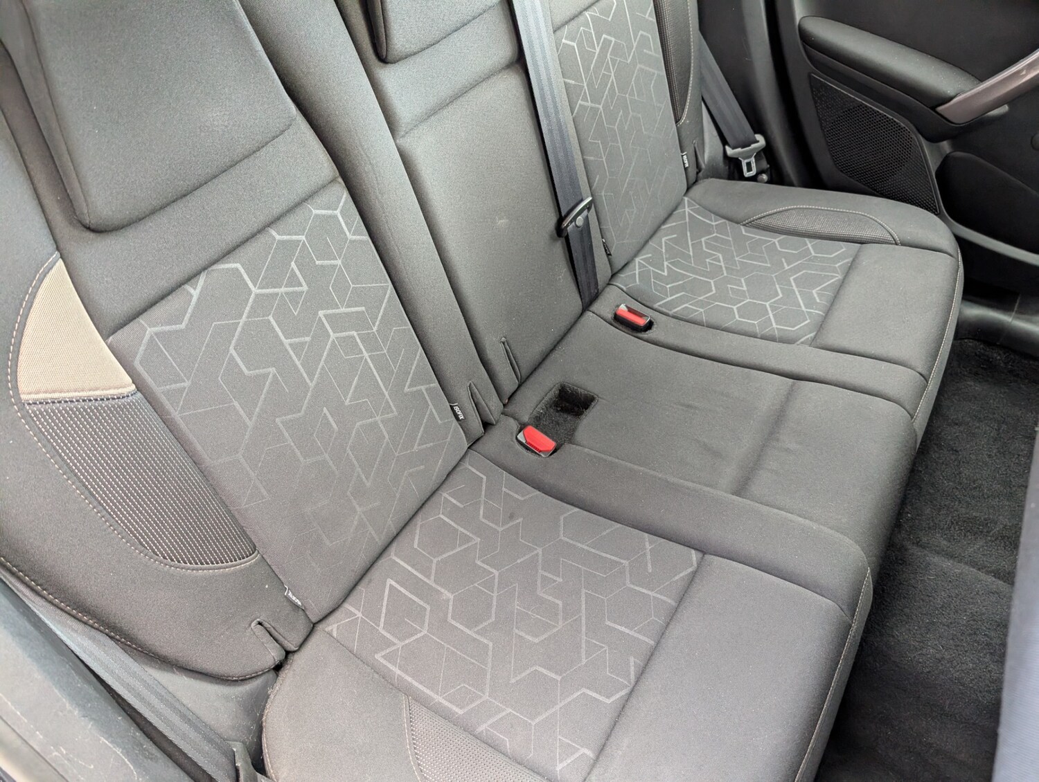 Used Peugeot 2008 2015 for sale - 78139944: Photo 43