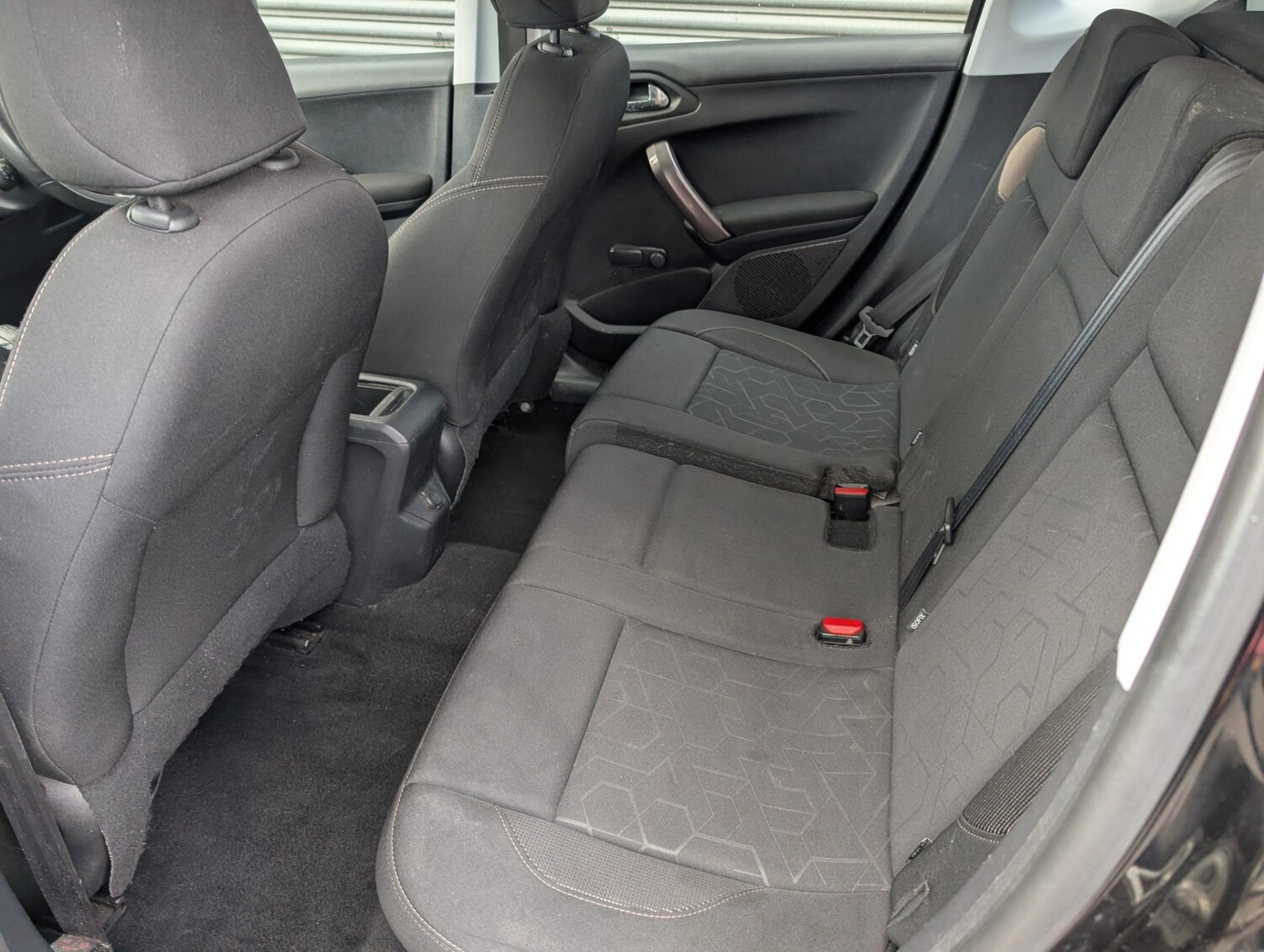 Used Peugeot 2008 2015 for sale - 78139944: Photo 48