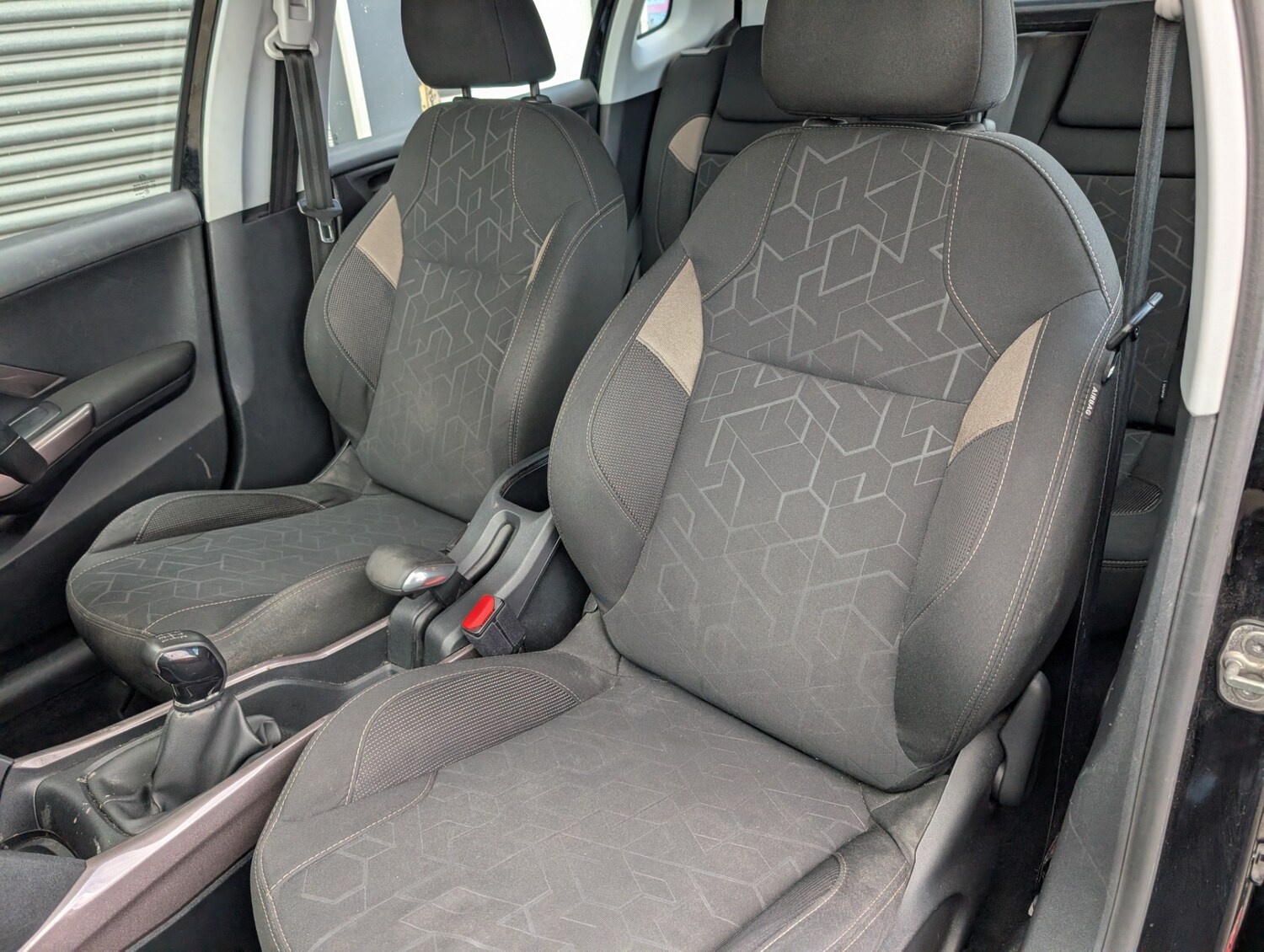 Used Peugeot 2008 2015 for sale - 78139944: Photo 51